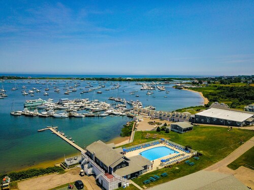 Champlin's Marina & Resort