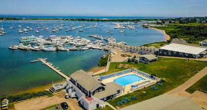 Champlin's Marina & Resort