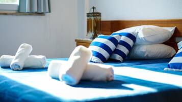 1 bedroom, iron/ironing board, Internet, bed sheets