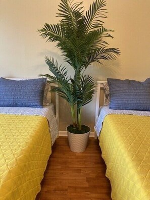 3 Schlafzimmer, Schreibtisch, Bügeleisen/Bügelbrett, kostenloses WLAN