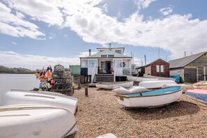 Exterior - The Boathouse, Felixstowe Ferry (Felixstowe)