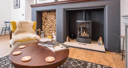 One The Old School, Leiston