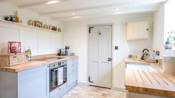 Oven, stovetop, dishwasher, toaster