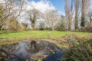 Property grounds - The Farmhouse, Boundary Farm, Framlingham (Woodbridge)