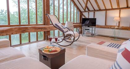 The Hayloft, Clopton