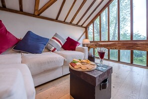 Interior - The Hayloft, Clopton (Woodbridge)