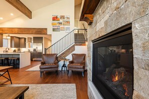 Interior - Soak in Luxury: Cozy Private Hot Tub Near Main Street Attractions! (Park City)