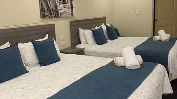 Twin Queen | Down duvets, pillow-top beds, desk, iron/ironing board