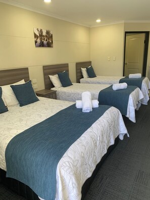 Family Room | Down comforters, pillowtop beds, desk, iron/ironing board - Balranald Club Motel (Balranald)