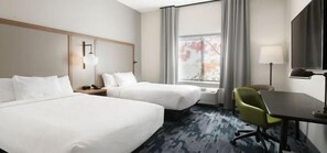 Desk, blackout drapes, iron/ironing board, free cribs/infant beds - Fairfield Inn and Suites Dallas East (Dallas)