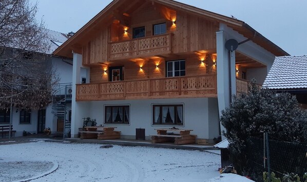 Exterior - Ferienwohnung Weidblick (Chieming)