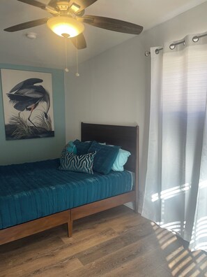 1 quarto, ferros/tábuas de passar roupa, Wi-Fi, roupa de cama