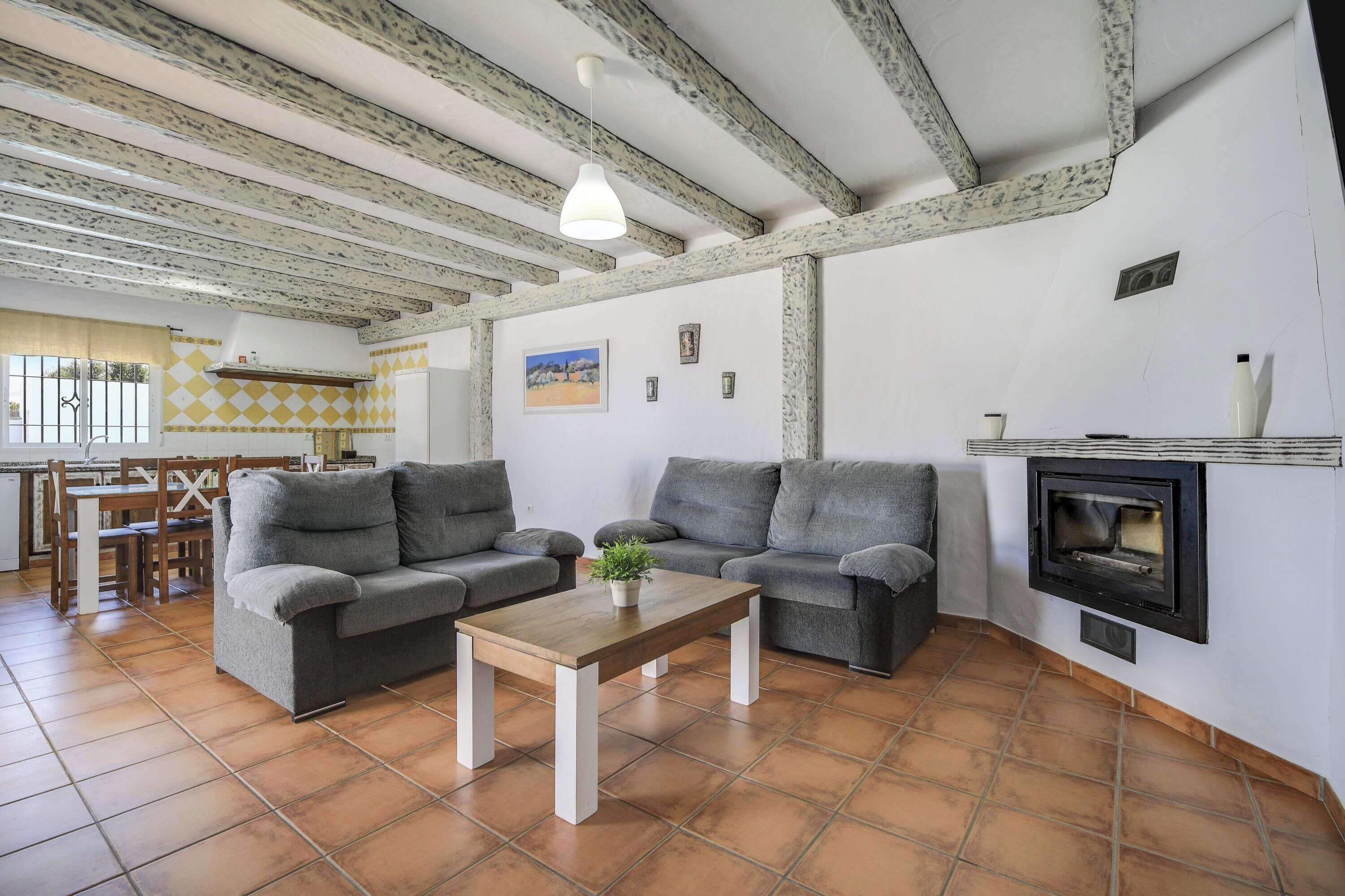 Télévision, cheminée