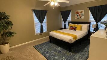 3 bedrooms, iron/ironing board, free WiFi, bed sheets