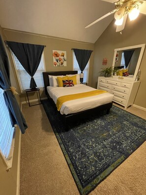 3 habitaciones, tabla de planchar con plancha y wifi gratis 