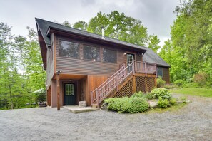 Exterior - Rustic North Creek Getaway ~ 4 Mi to Gore Mtn! (North Creek)