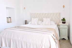 Apartment, Multiple Beds