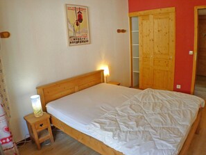 2 bedrooms, free WiFi