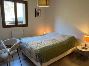 3 bedrooms - Modern Duplex in Center with Balcony, 6 Pers. (Samoëns)