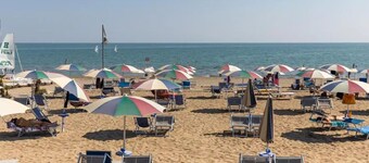 Comfortable villa near the beach