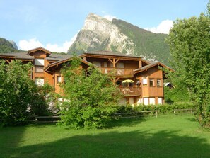 Exterior - Spacious 3-room apartment with balcony and garage in Samoëns (Samoëns)