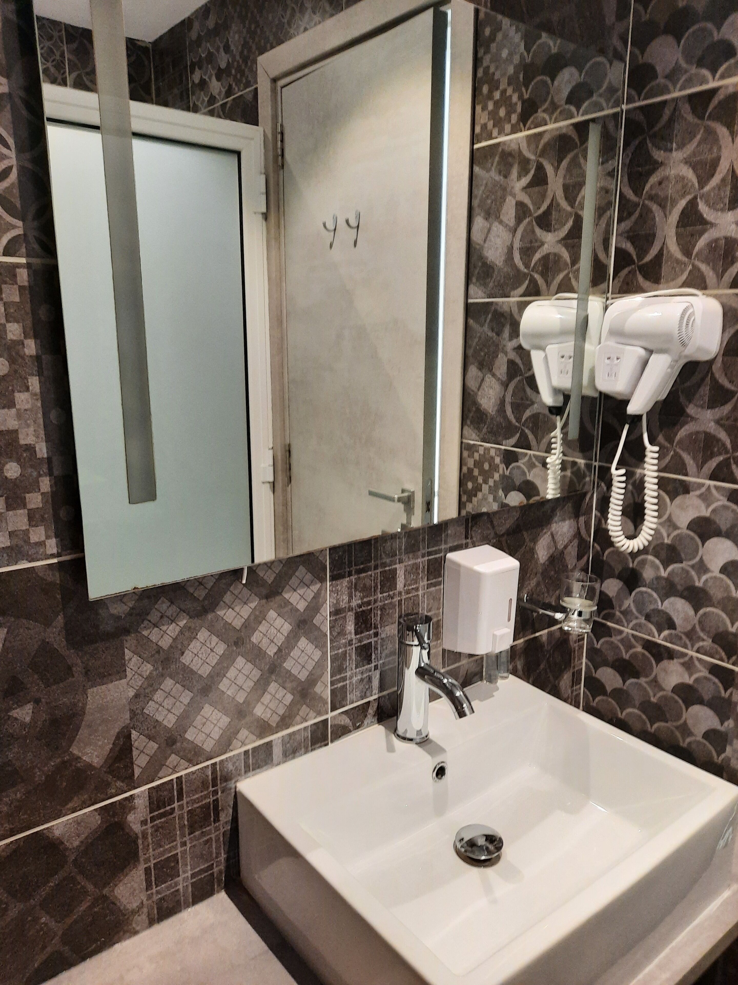 Foto - Shoreline Hotel