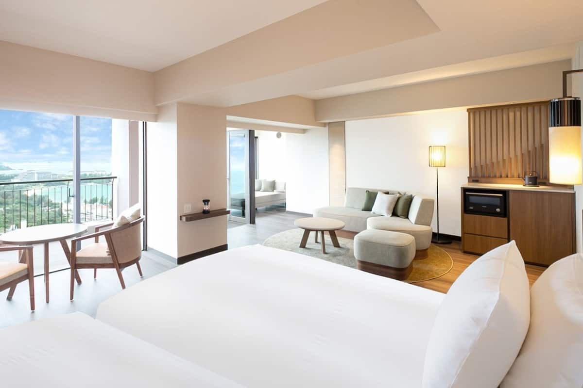 休閒客房, 非吸煙房 (8-13F / 68.4 Sqm, Ocean) | 房內夾萬、書桌、遮光窗簾/窗簾、免費 Wi-Fi