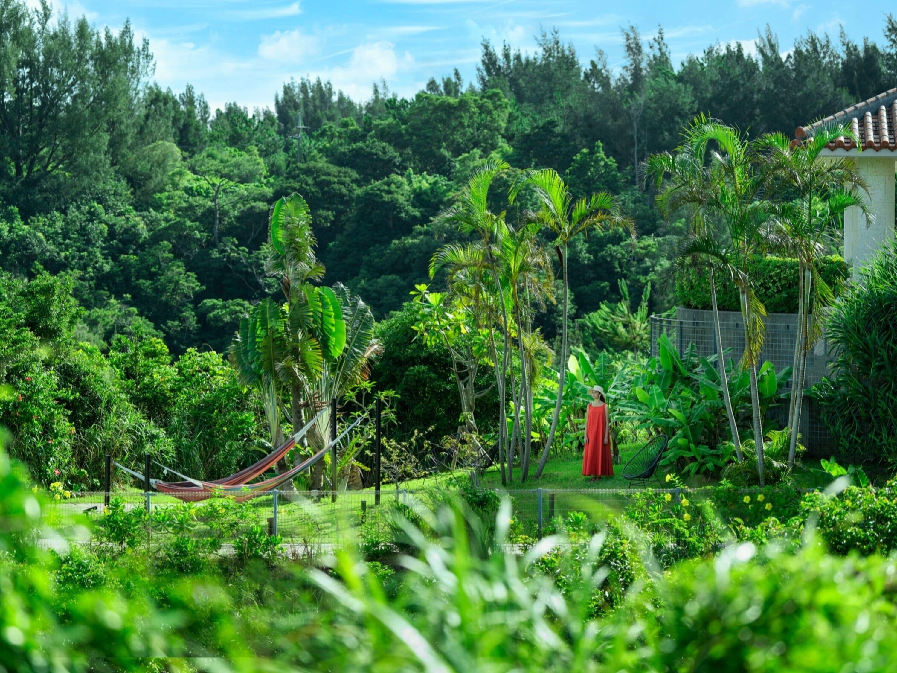 indoor pool, seasonal outdoor pool