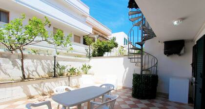 Apartment PT 50 m from the sea