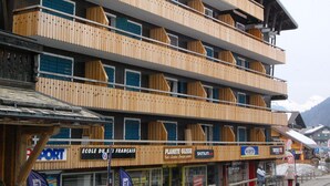 Uklassifisert bilde, 5 av 9, knapp