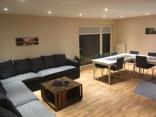 Landhaus von Frieling - Neuenkirchen- 5 Schlafzimmer - 19 Personen