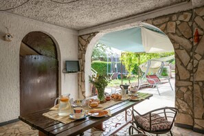 Restauration en plein air