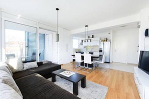 Interior - Apartment Eli-Two Bedroom Apartment with Balcony and City View (Zadar)