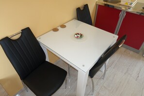 Dineren