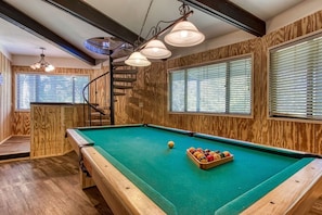 Game room - Three Bears Den ·  Hot Tub,  Arcade games, $560 FREE tickets each paid day! (Gatlinburg)