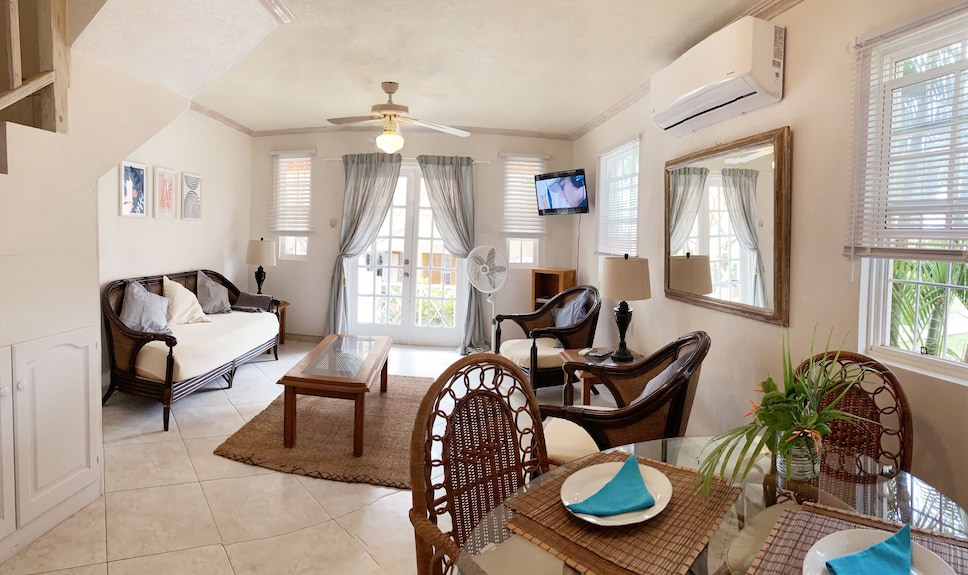 Ajoupa 4, Luxurious Self-catering Villas Available For Short-term Holiday Rental - Barbados