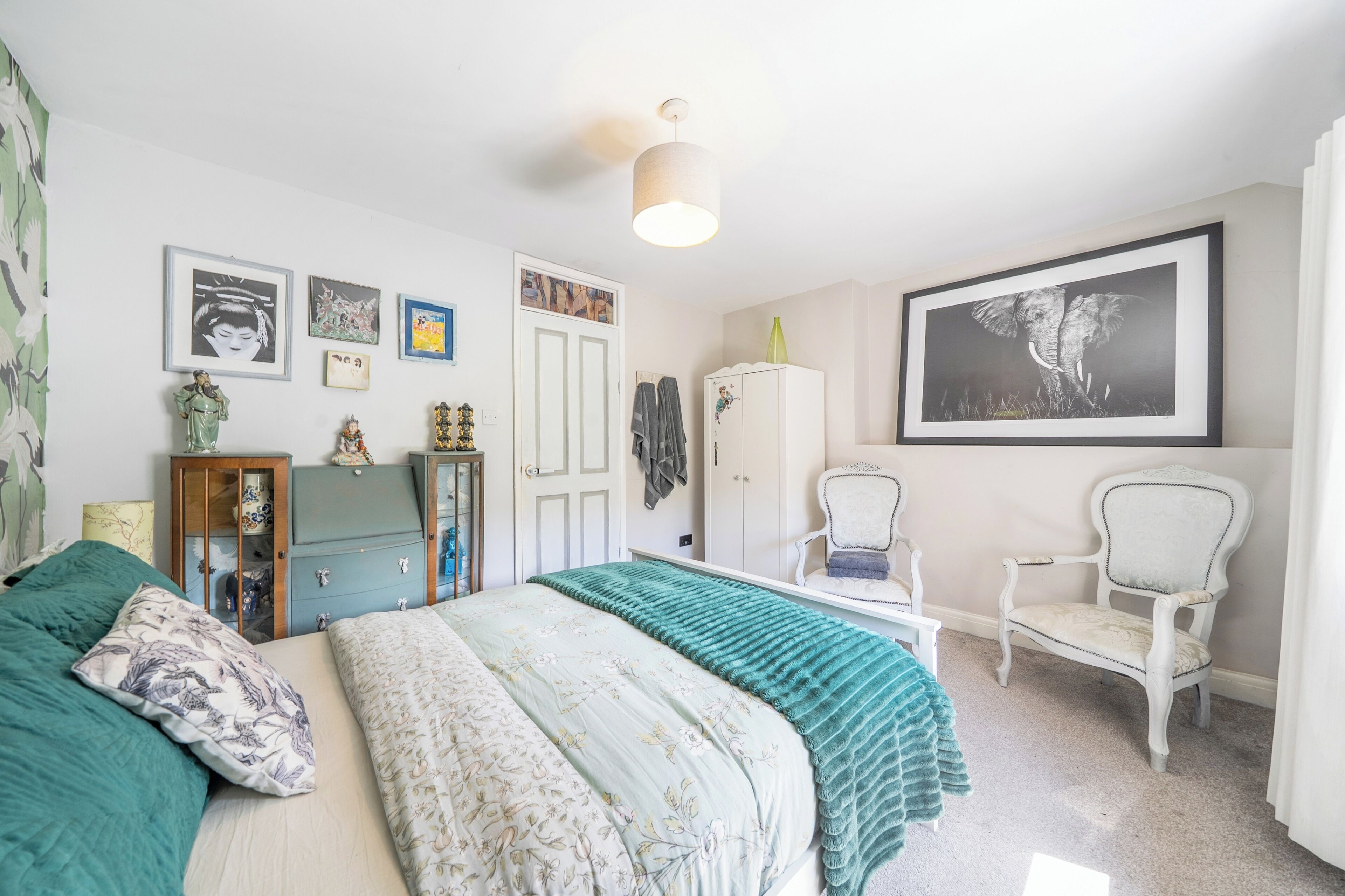 4 Schlafzimmer, Bügeleisen/Bügelbrett, kostenloses WLAN, Bettwäsche
