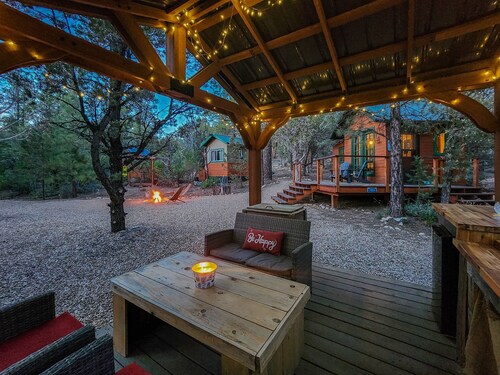 Live Simply Cabin | Glamping at it's finest