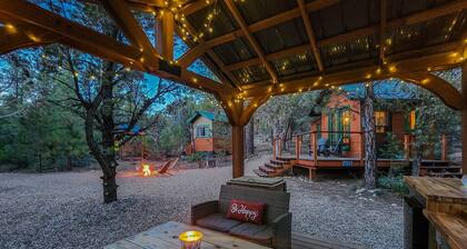 Live Simply Cabin | Glamping at it's finest