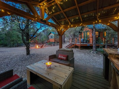 Live Simply Cabin | Glamping at it's finest