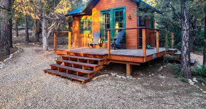 Live Simply Cabin | Glamping at it's finest