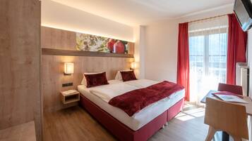 Comfort-Doppelzimmer, Balkon | Kostenloses WLAN, Bettwäsche