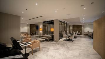 Dagelijks ontbijtbuffet (EUR 17 per persoon)