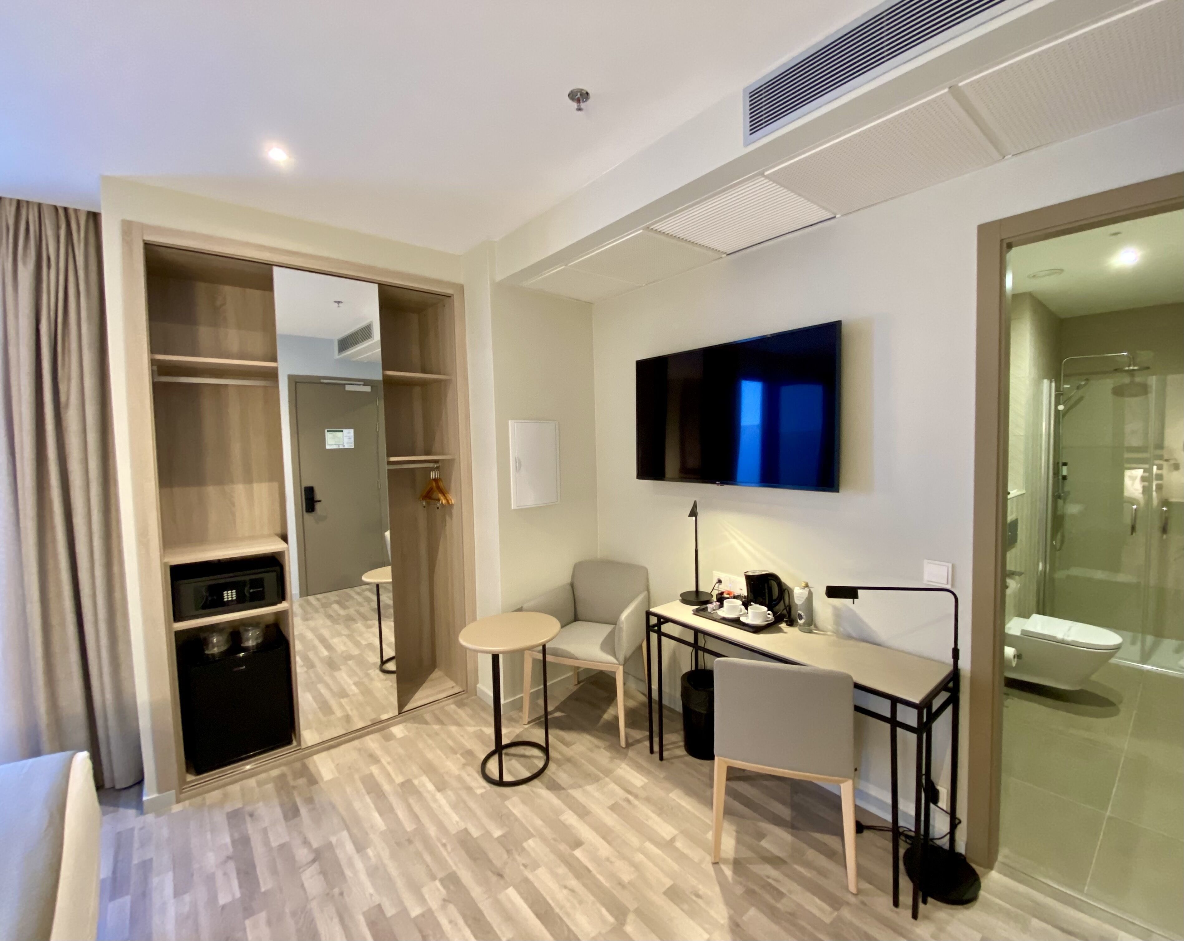 1 bedroom, in-room safe, soundproofing, free wifi