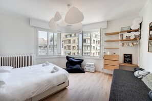 1 bedroom, iron/ironing board, WiFi, bed sheets