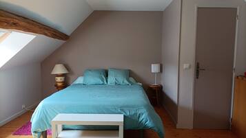 3 chambres, Wi-Fi gratuit, draps fournis