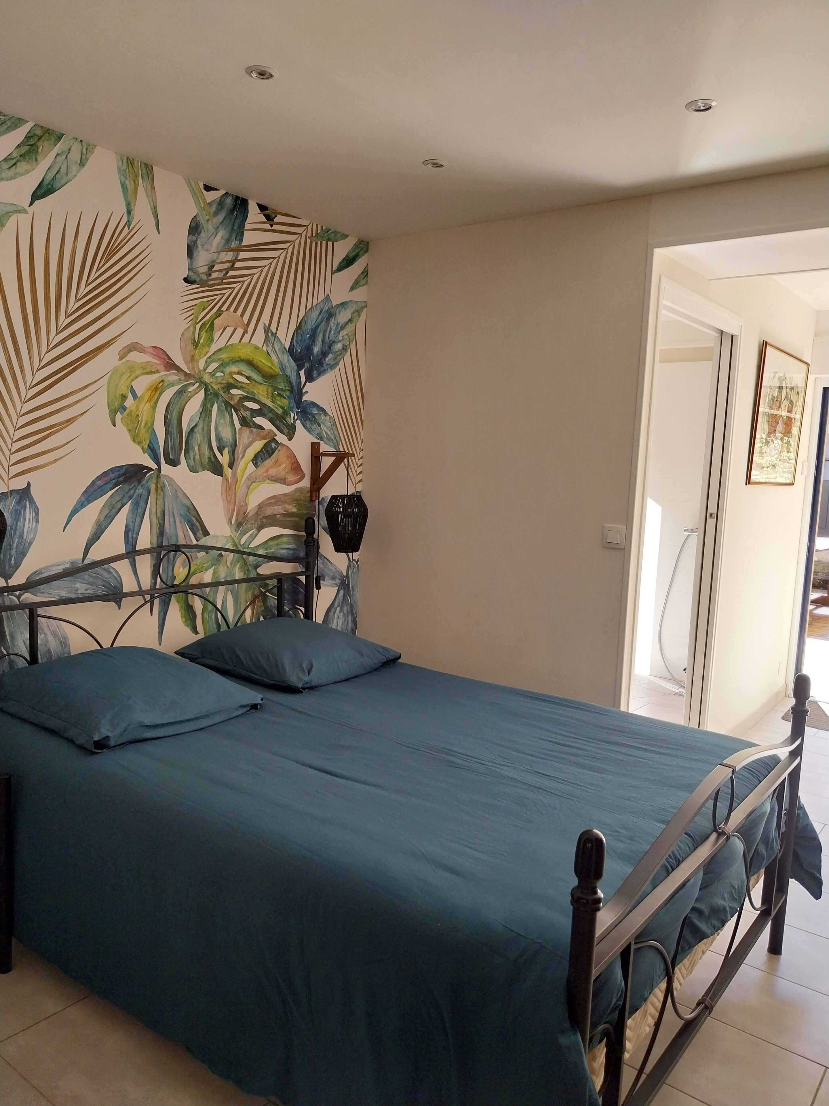 1 Schlafzimmer, Reisekinderbett, Bettwäsche