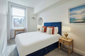 1 bedroom, iron/ironing board, free WiFi, bed sheets - Host & Stay | Seaview Retreat (Whitby)
