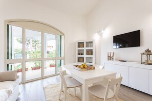 House | In-room dining - Villino a Fontane Bianche (Syracuse)