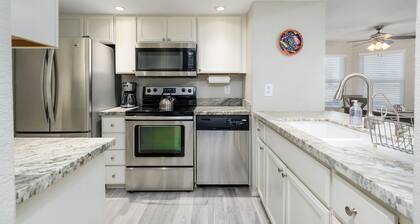 Villa Stone Creek 2 Bedroom Condo by RedAwning